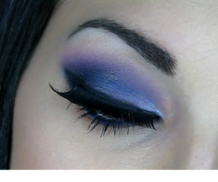  Maquillaje de ojos ahumado en morado y azul. Purple and blue smokey eye makeup. – ssweetcriss
